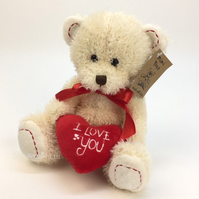 Медвежонок с сердцем "I love you"