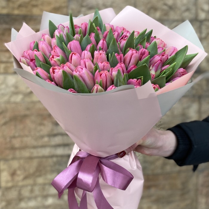 101 тюльпан розовый