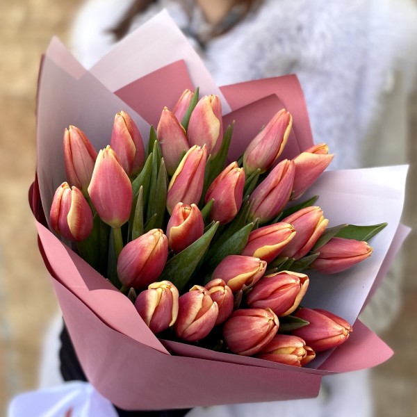 25 тюльпанов розовый фламинго