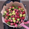 51 пионовидный тюльпан в букете яркий микс