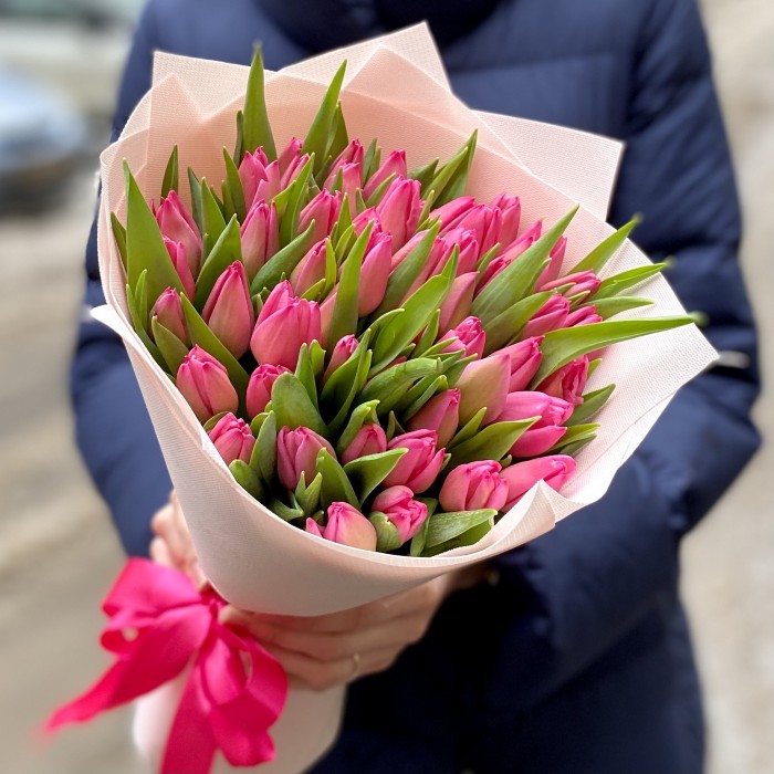 51 розовый тюльпан