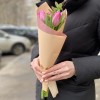 5 темно розовых тюльпанов