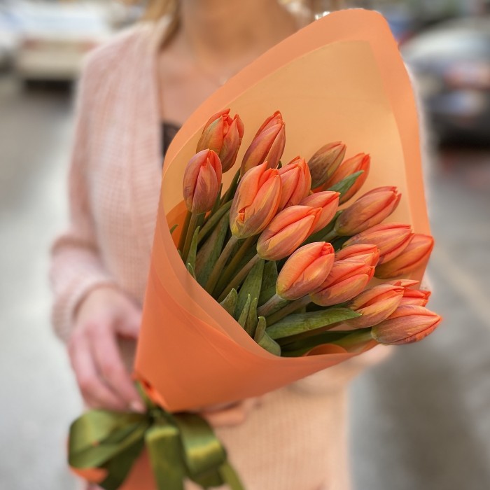 Тюльпан оранжевый оптом