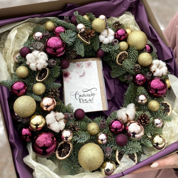 Рождественский венок Удачи в Новом году