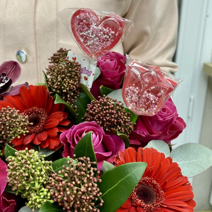 Композиция Привет от Купидона