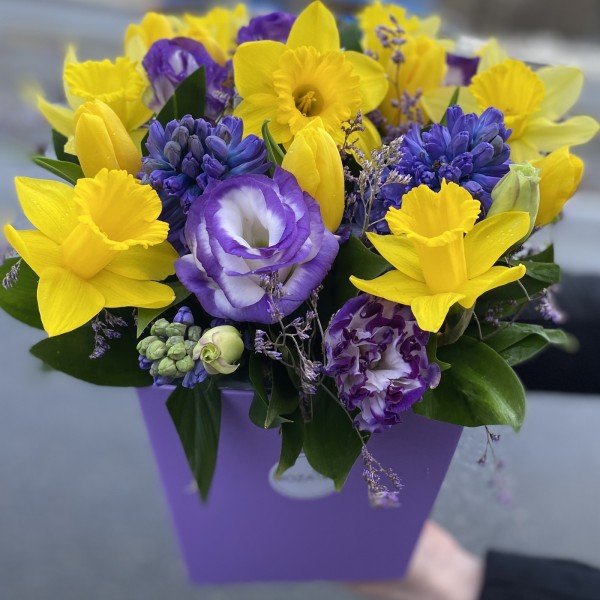 Весенняя композиция Радостное утро