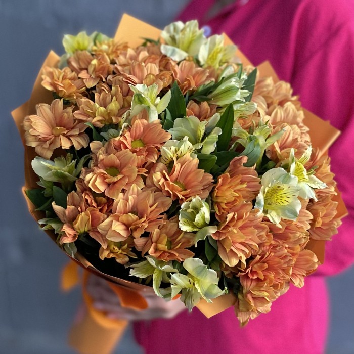 Букет с хризантемой и альстромерией Осенние краски