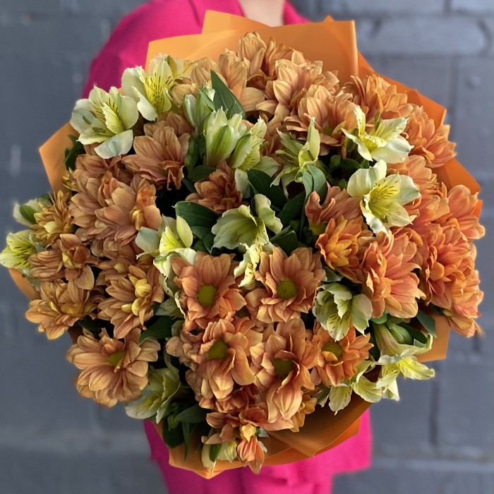 Букет с хризантемой и альстромерией Осенние краски