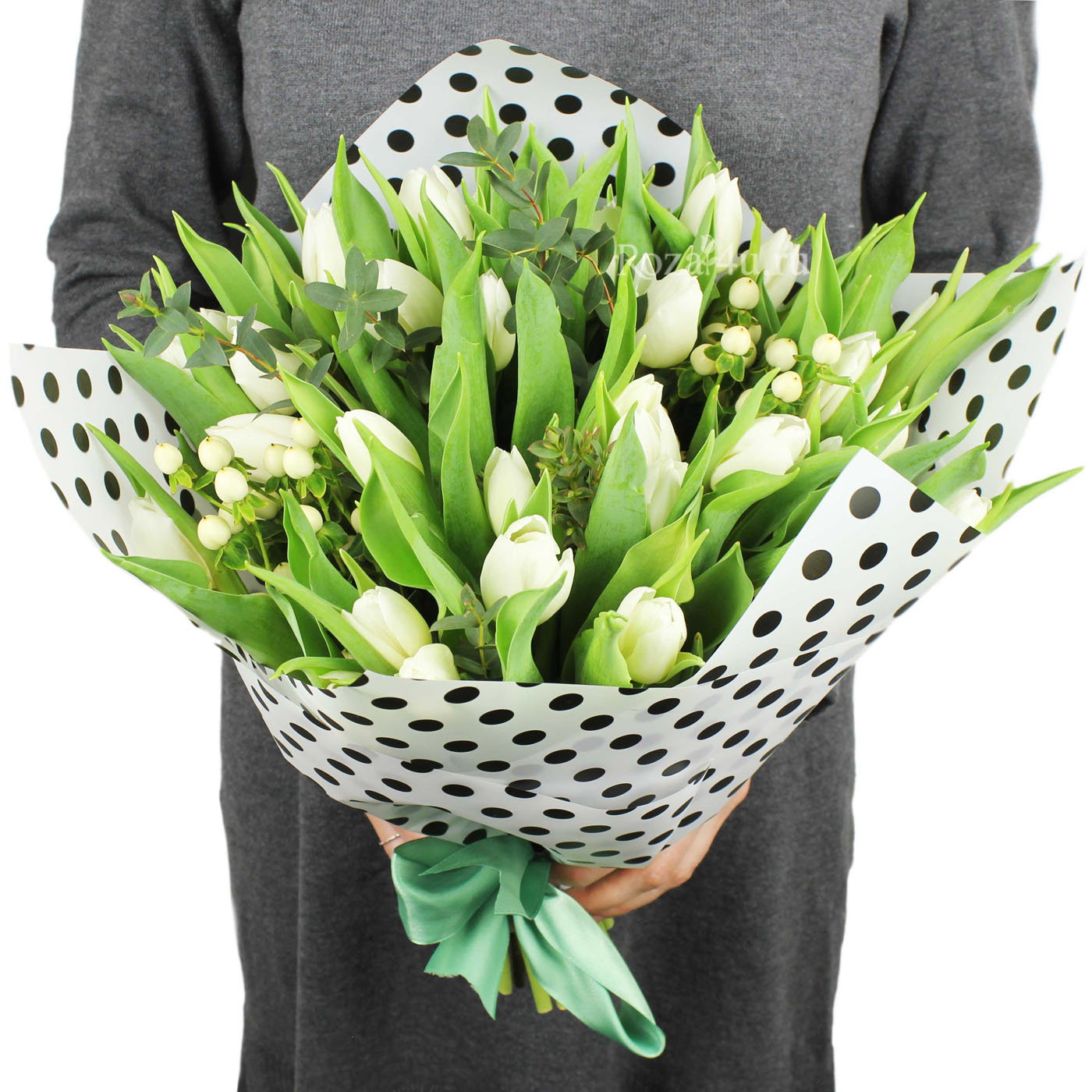 Шикарные букеты белых тюльпанов в на 14 февраля