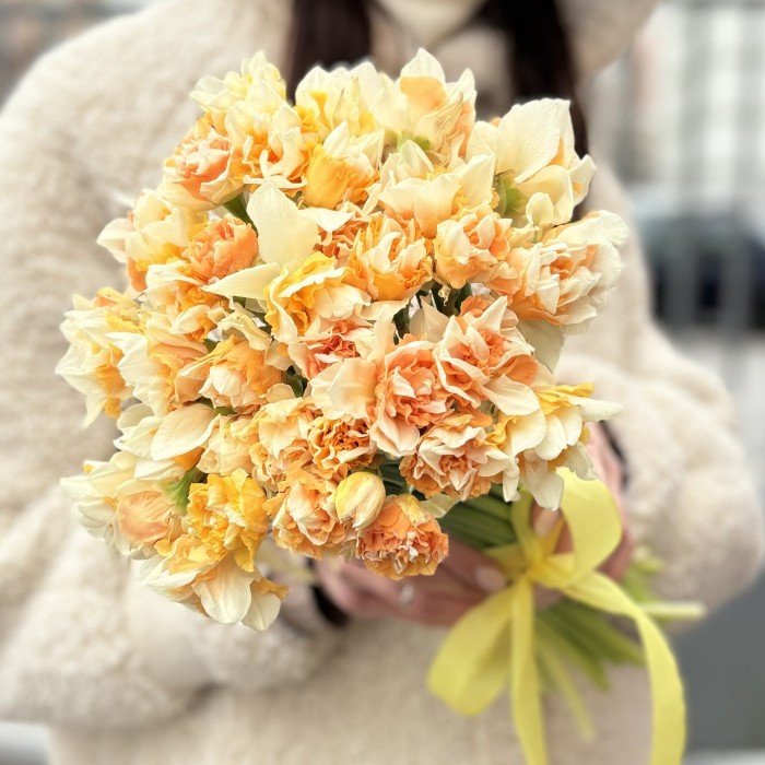 Нарцисс желтый махровый