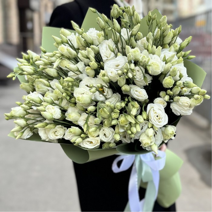 Букет из 25 белых эустом