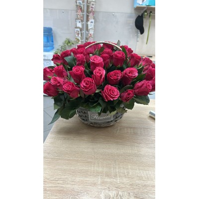 Фото отзыв: Спасибо команде за предложенный и собранный букет! Букет всем очень понравился!