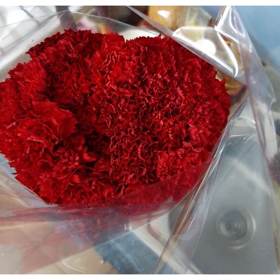 Фото отзыв: Огромное спасибо. <br />
Вашей компании. За быстрые ответы,за доставку, за свежие цветы. Буду пользоваться  всегда только вашим сайтом  и советовать  его друзьям и знакомым.