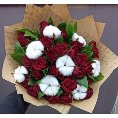 Фото отзыв: СПАСИБО ОГРОМНОЕ ROZA4U ЧУДЕСНЫЙ БУКЕТ,СВЕЖИЕ КРАСИВЫЕ ЦВЕТЫ.ВОВРЕМЯ  И БЫСТРО ДОСТАВЕЛИ.УСПЕХОВ ВАМ! Буду в дальнейшем к вам обращяться