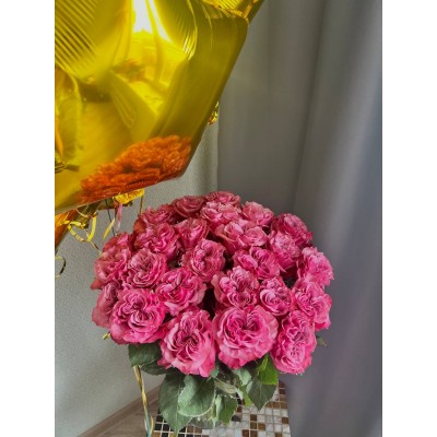 Фото отзыв: Шикарные розы!!! Спасибо, очень довольны!