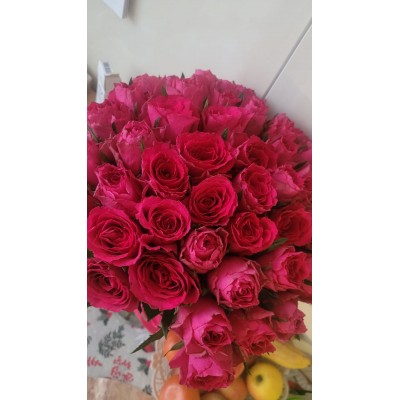 Фото отзыв: Заказ 324618.<br />
Чудесный букет! Подарили великолепные эмоции! Курьер доставил вовремя! Вежливо и приятно! Спасибо! 