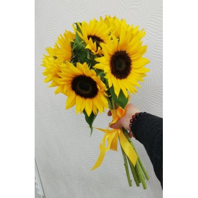 Фото отзыв: Быстро оформили, сразу отзвонились , прислали фото букета до доставки 