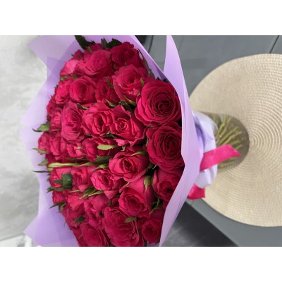 Фото отзыв: Спасибо огромное ! Всё отлично: и цветы прекрасны, и доставка порадовала. 