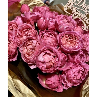 Фото отзыв: Как всегда только свежие красивущие цветы