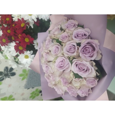 Фото отзыв: Очень красивые, с ярким ароматом, доставка во время. Спасибо!