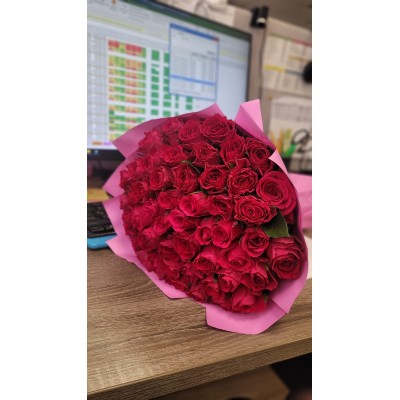 Фото отзыв:  Бомбический букет ❣️ Вежливый курьер, очень приятно❣️Спасибо за отличную работу! 