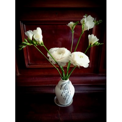 Фото отзыв: Спасибо, только у вас можно купить букетик в старом стиле. Из редких по нынешним временам цветочков, поштучно, прекрасной свежести. <br />
Очень оперативно работаете, настоящие молодцы!