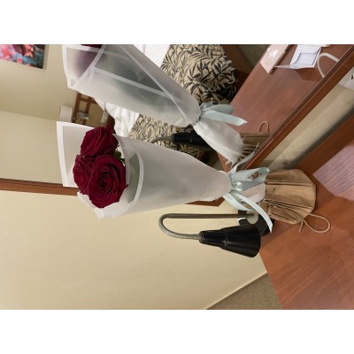 Фото отзыв: Букет отличный! Доставка все хорошо! Спасибо большое!