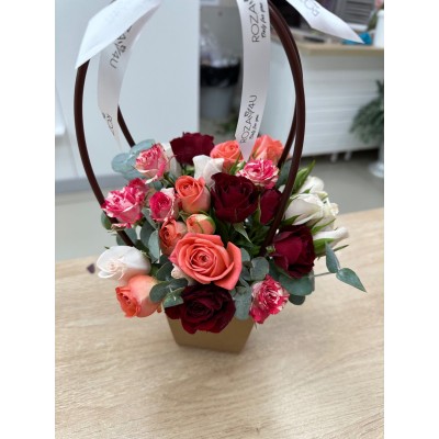 Фото отзыв: Как всегда шикарные букеты! Спасибо большое за профессионализм и постоянное качество!