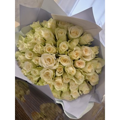 Все супер, спасибо команде ROZA4U,букет свежий и красивый, четкая доставка, прислали фото букета перед отправкой. Рекомендую! Фото отзыв: Все супер, спасибо команде ROZA4U,букет свежий и красивый, четкая доставка, прислали фото букета перед отправкой. Рекомендую!