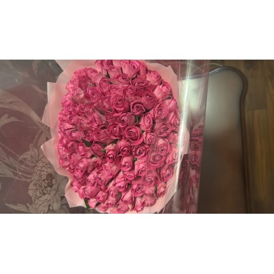 Фото отзыв: Цветы великолепные! Спасибо большое за них и за быструю доставку!