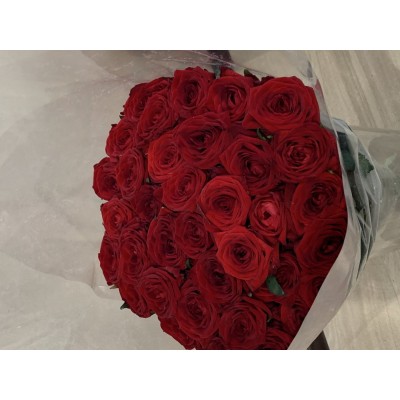 Фото отзыв: Все супер, букет шикарный, шары летают без проблем и долго. 