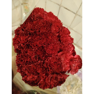 Фото отзыв: Цветы шикарные. Доставка быстрая, в срок. Буду заказывать ещё. 