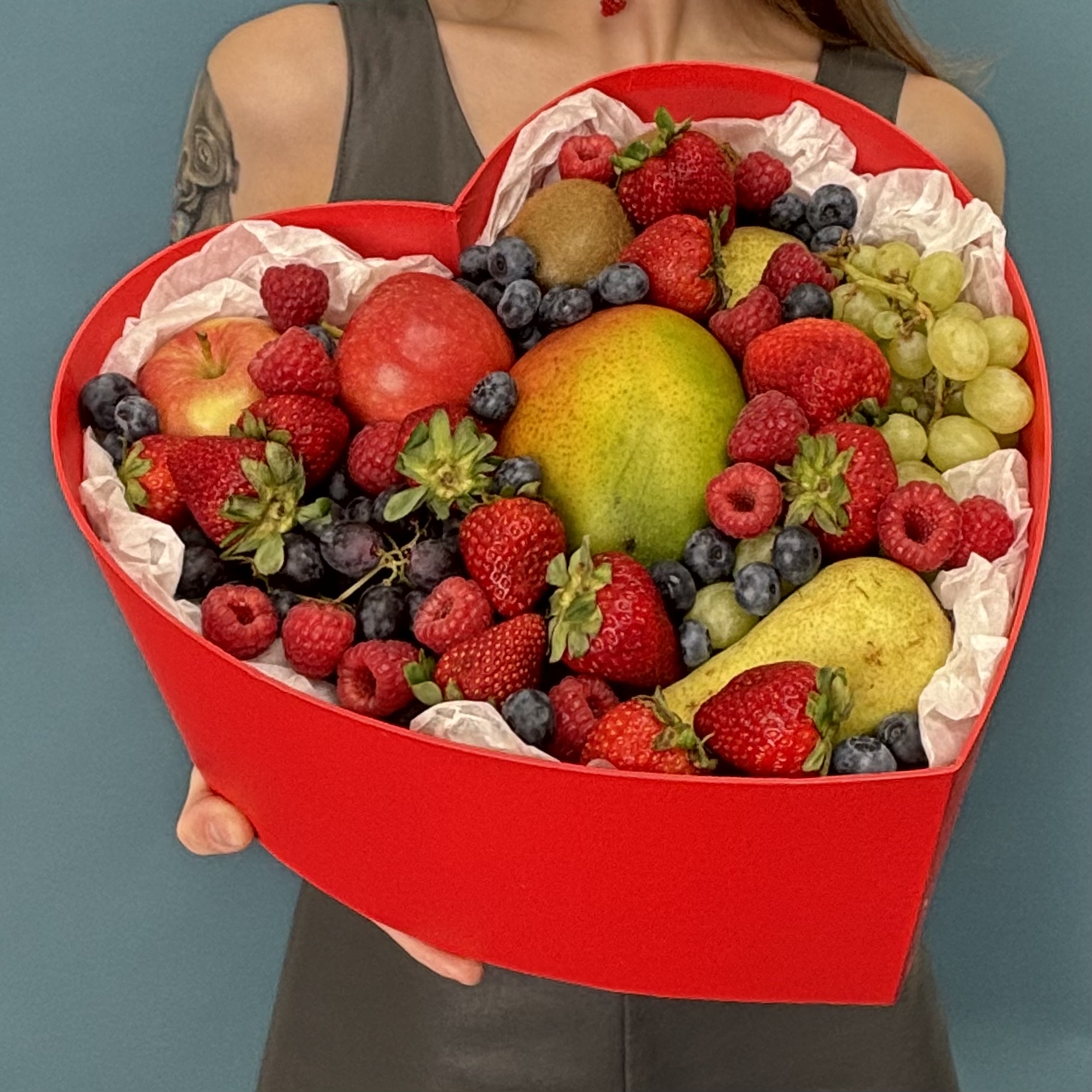 Фруктовый набор тропический рай в сердце 3000гр