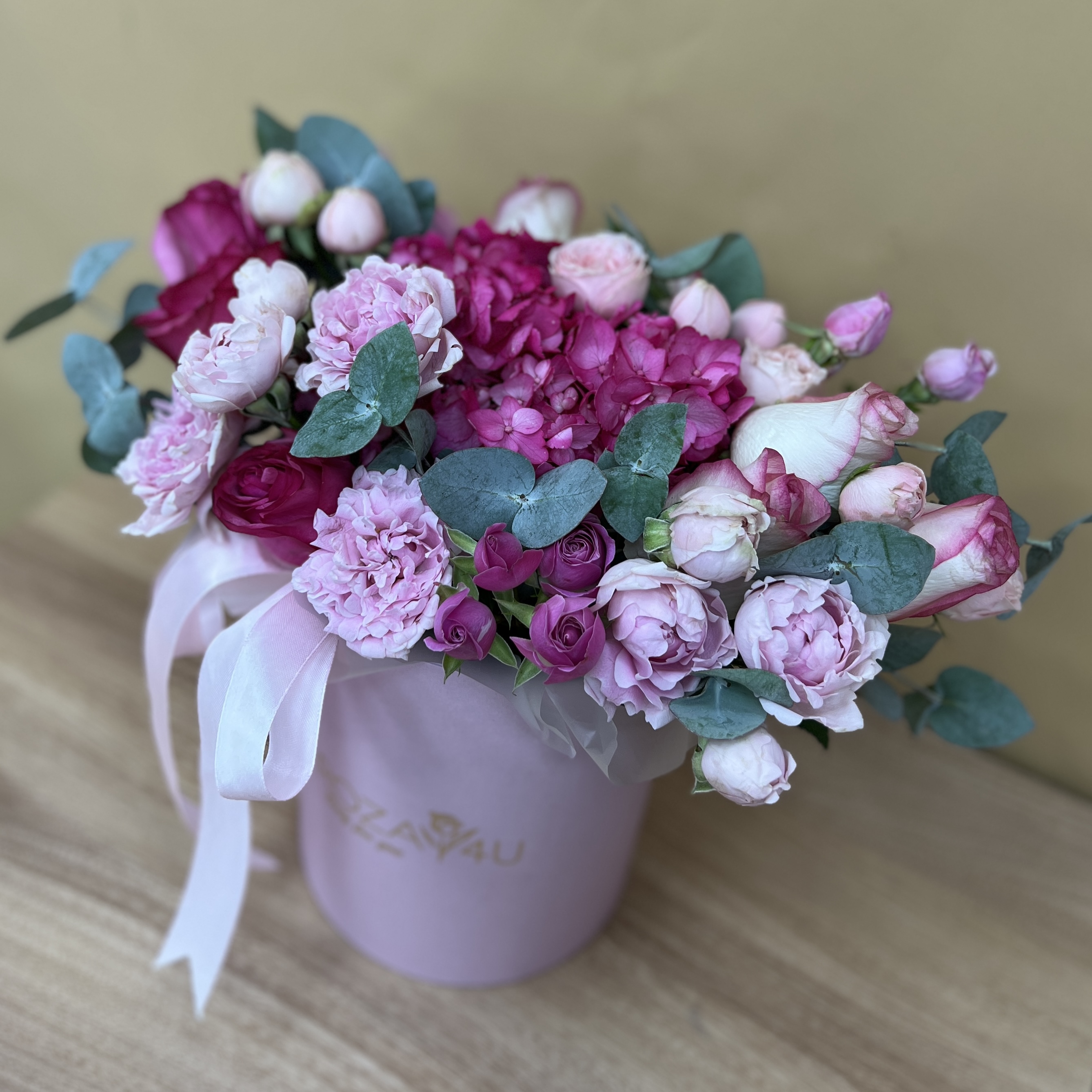 Букет дня в коробке гармония красок