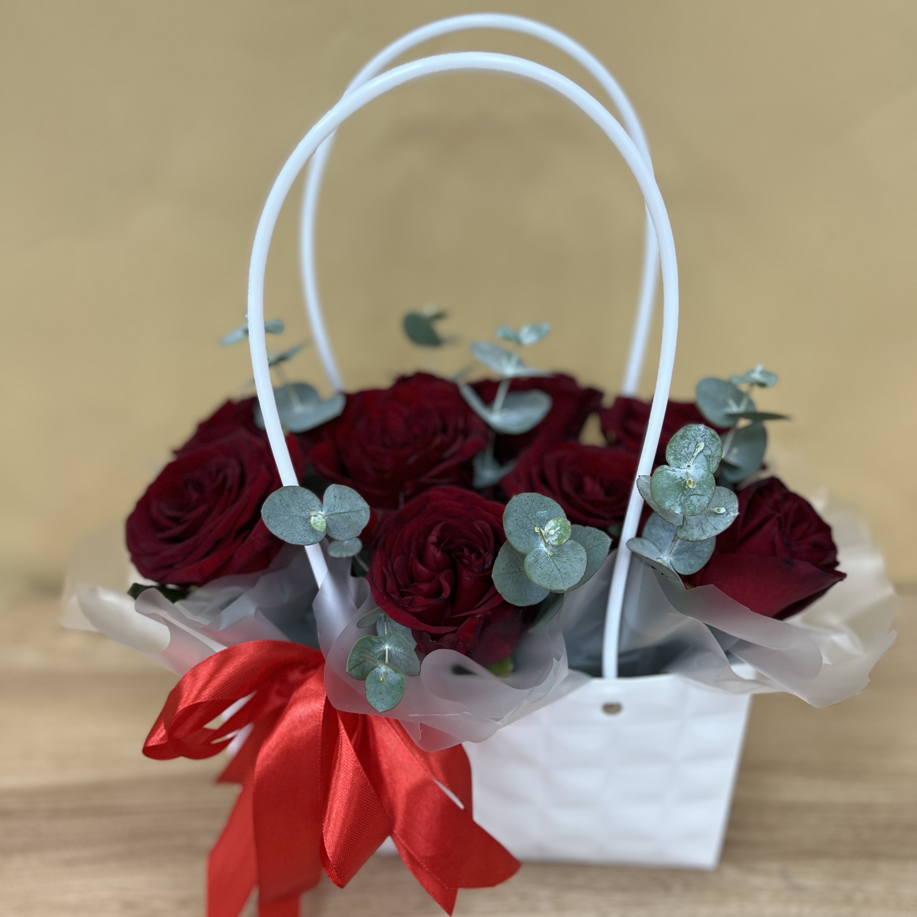 Букет дня в коробке Стильный Сюрприз