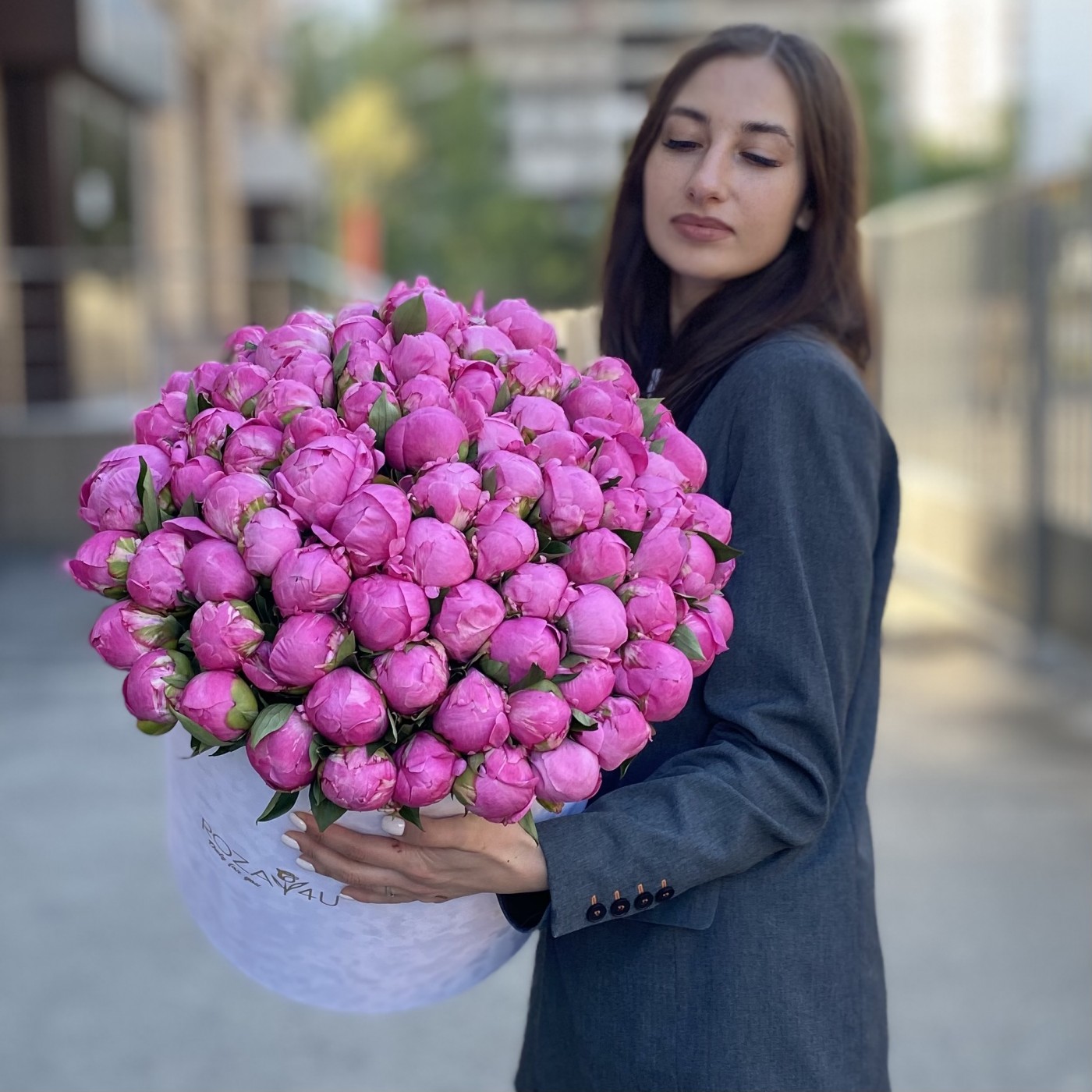 101 пион Флеминг в коробке