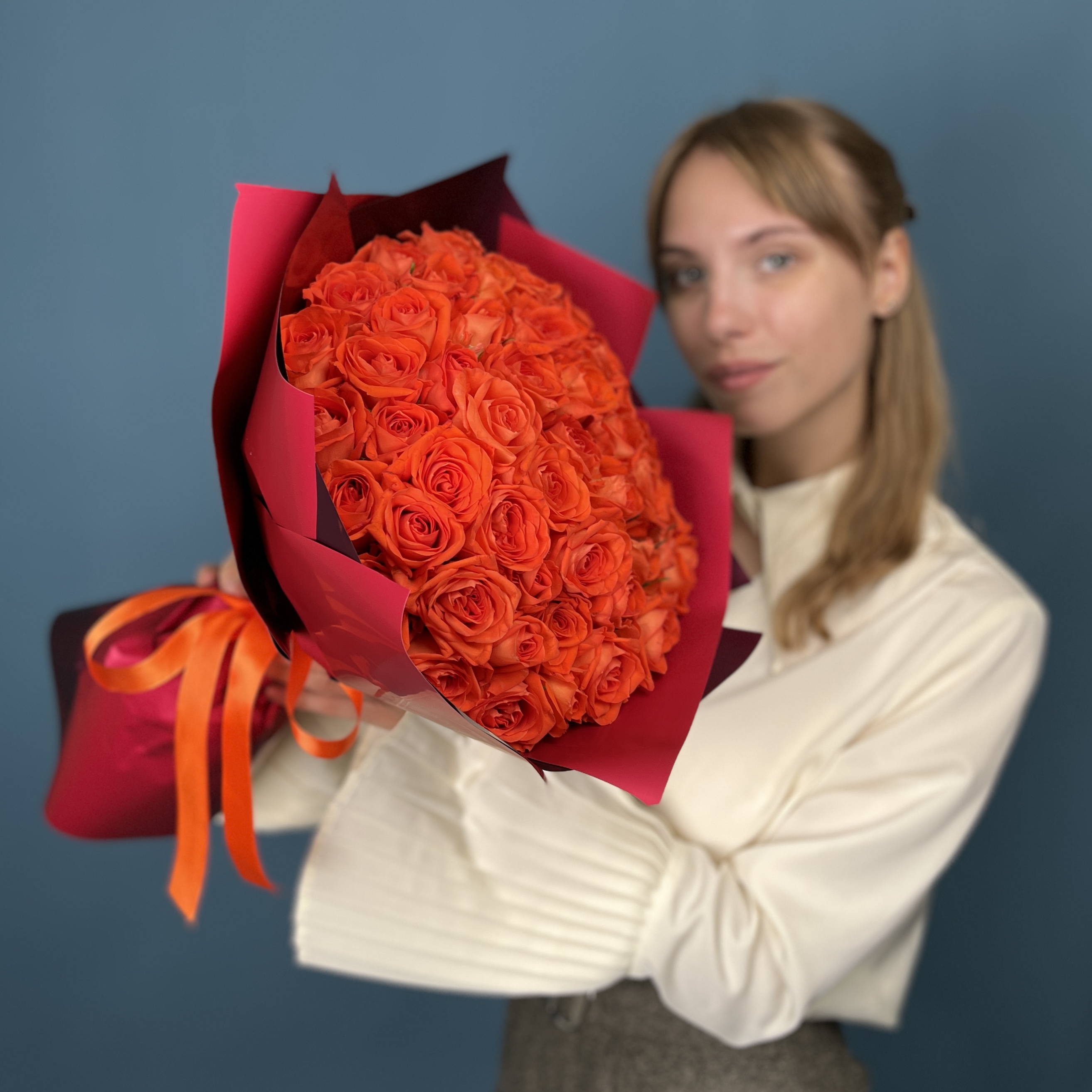 51 оранжевая Роза копакабана 40 см