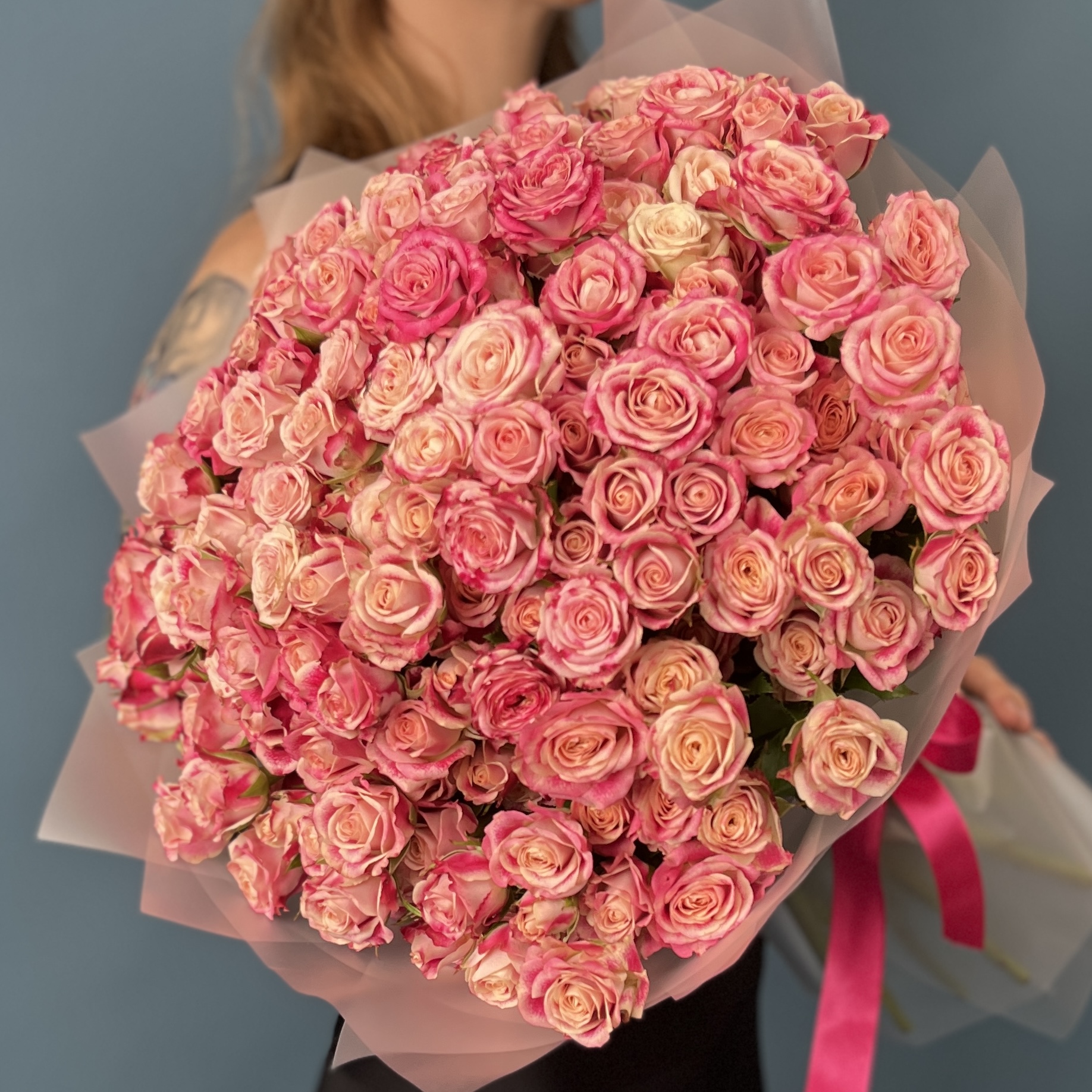 45 кустовых Роз Флиндерс Лейн 40 см