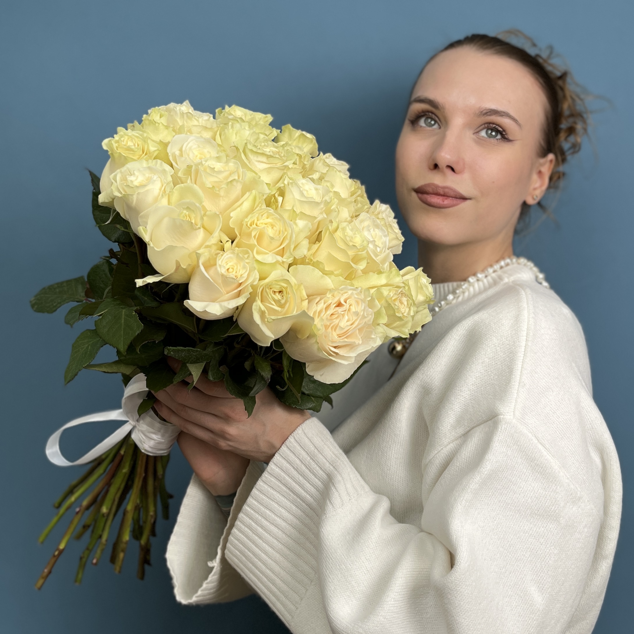 25 роз Мондиаль 50 см