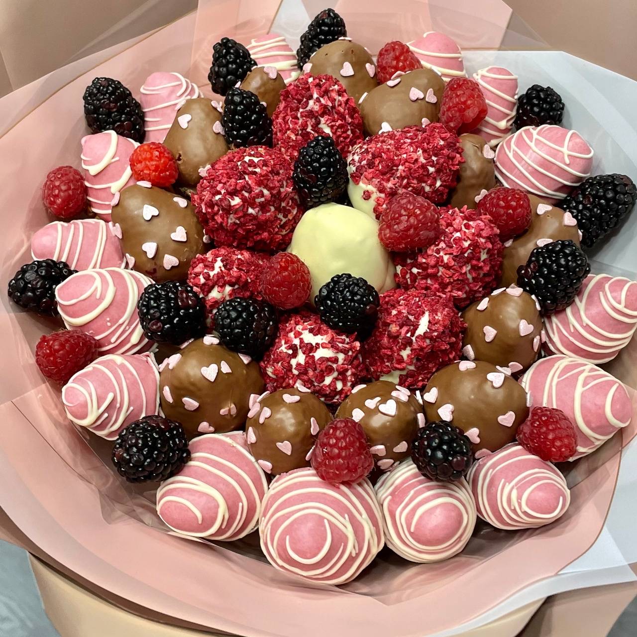 Букет из клубники в шоколаде Сладкий каприз