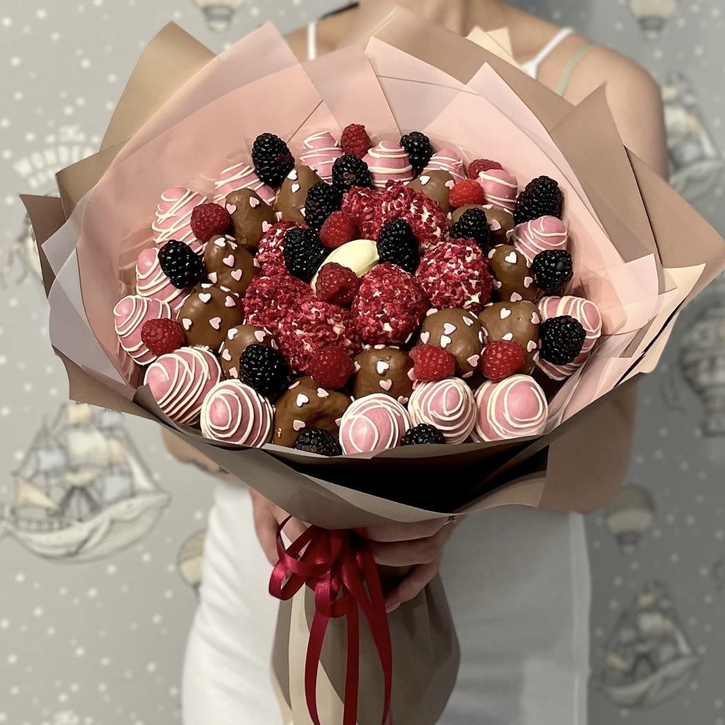 Букет из клубники в шоколаде Сладкий каприз