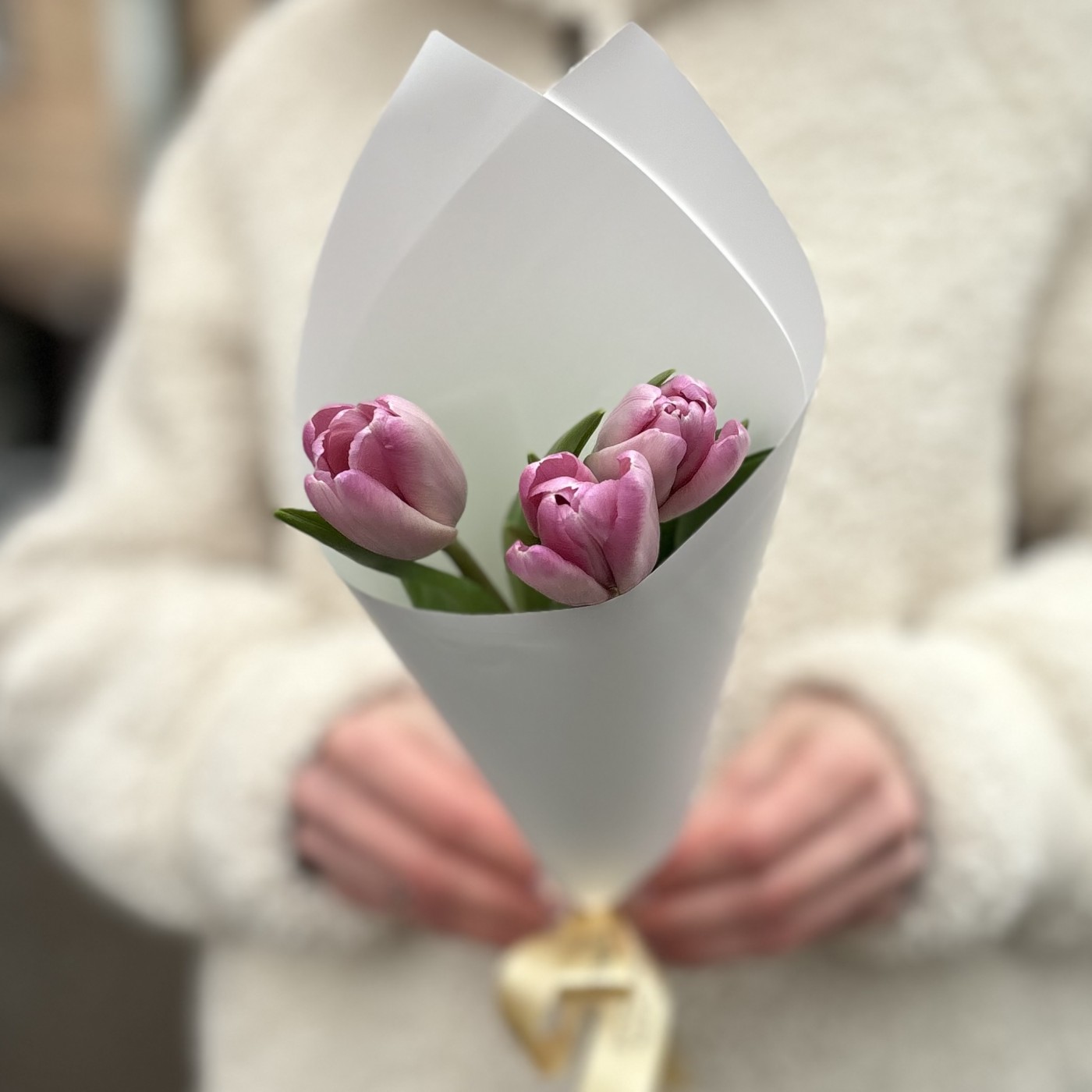 3 розовых тюльпана Династия