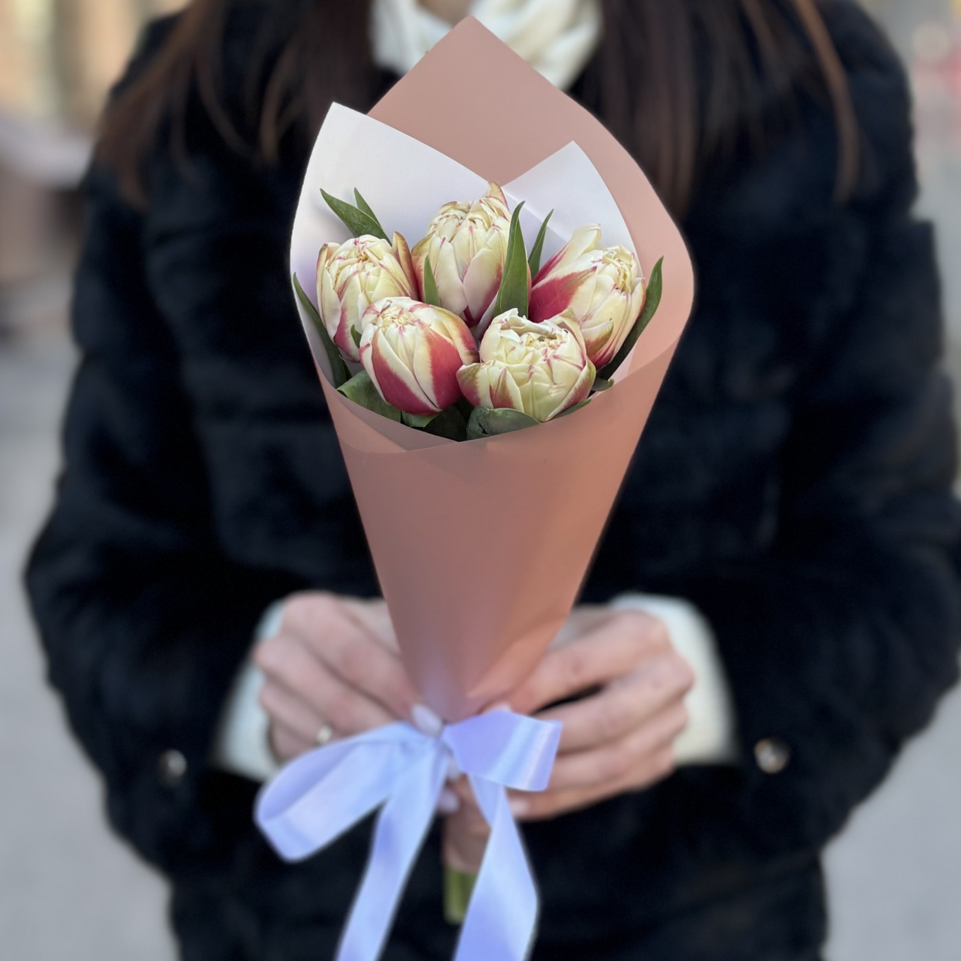 5 пионовидных тюльпанов Вермонт