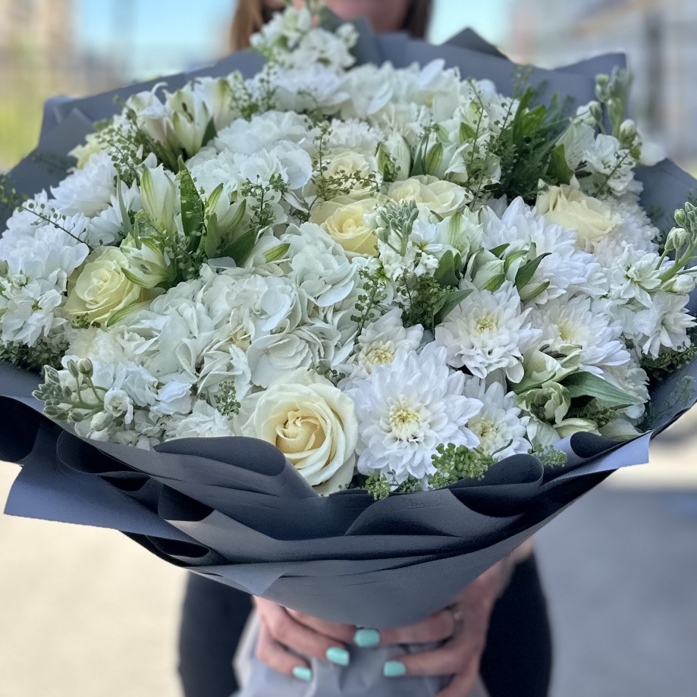 Авторский букет Нежная Ночь