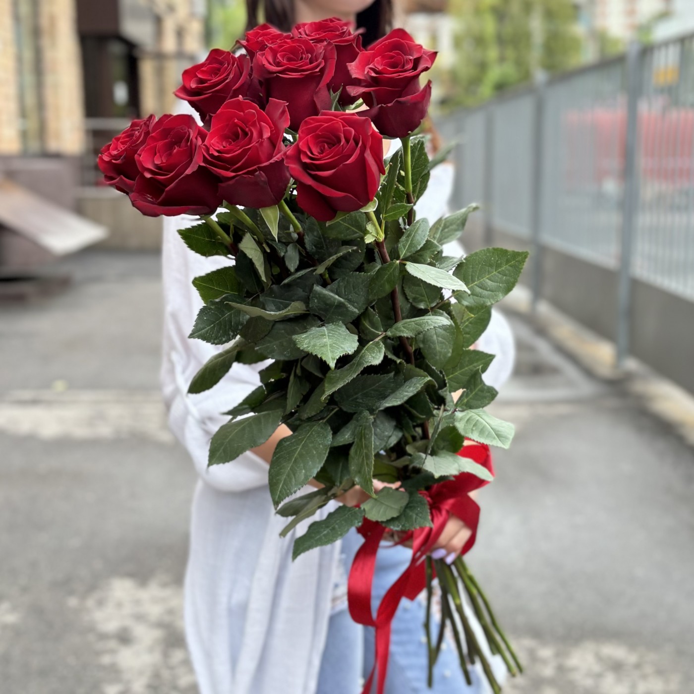 Букет из 9 роз Эксплорер 80 см