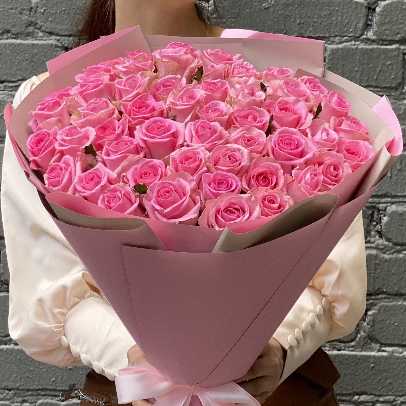 51 розовая роза 60 см