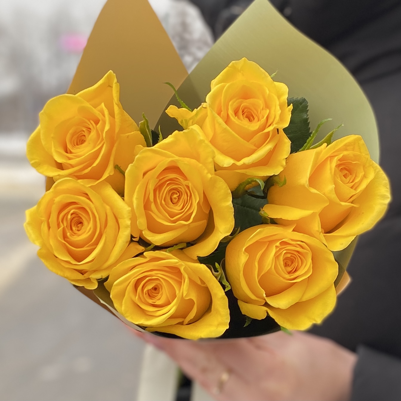 Букет с желтыми розами недорого на День Святого Валентина