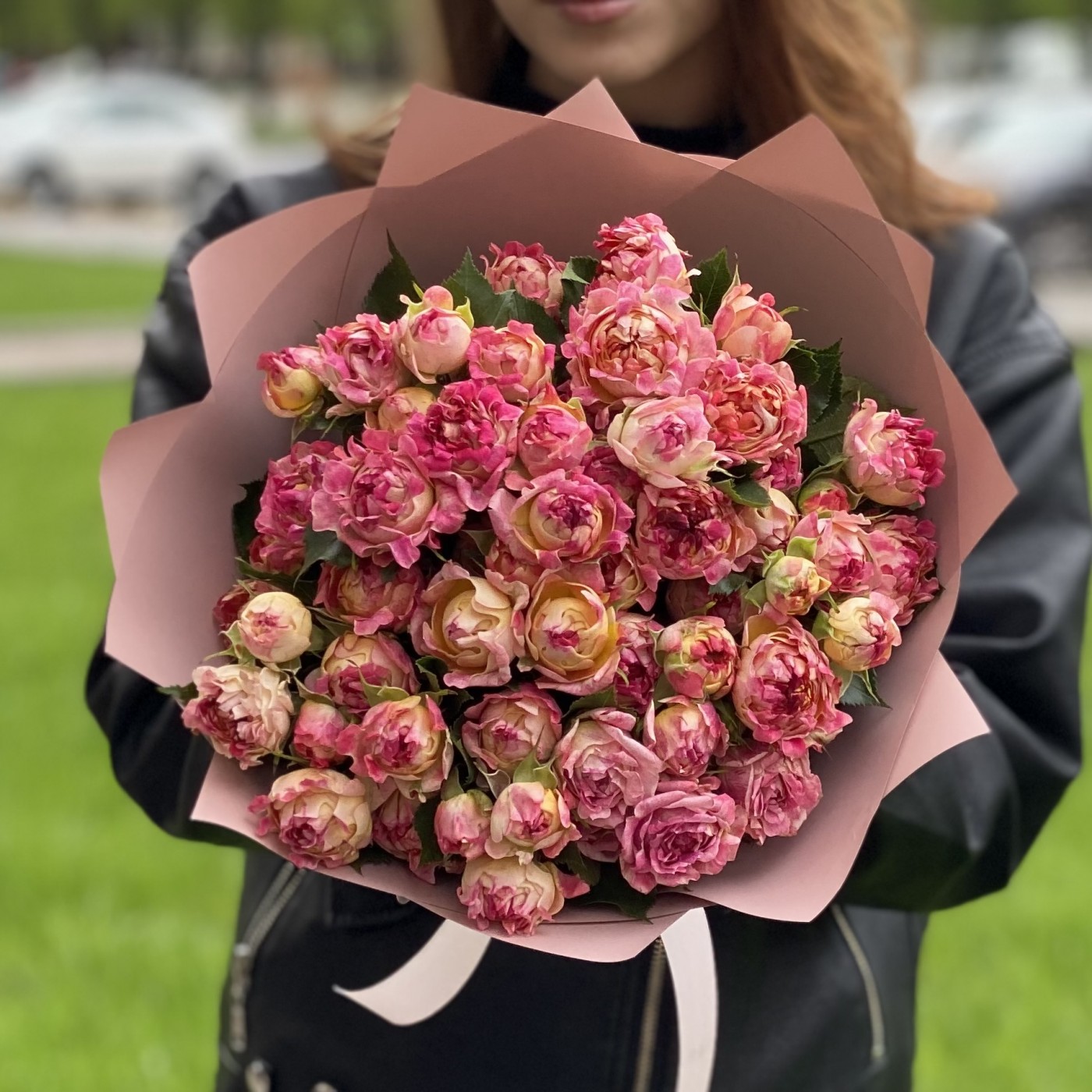 15 кустовых роз Лотус