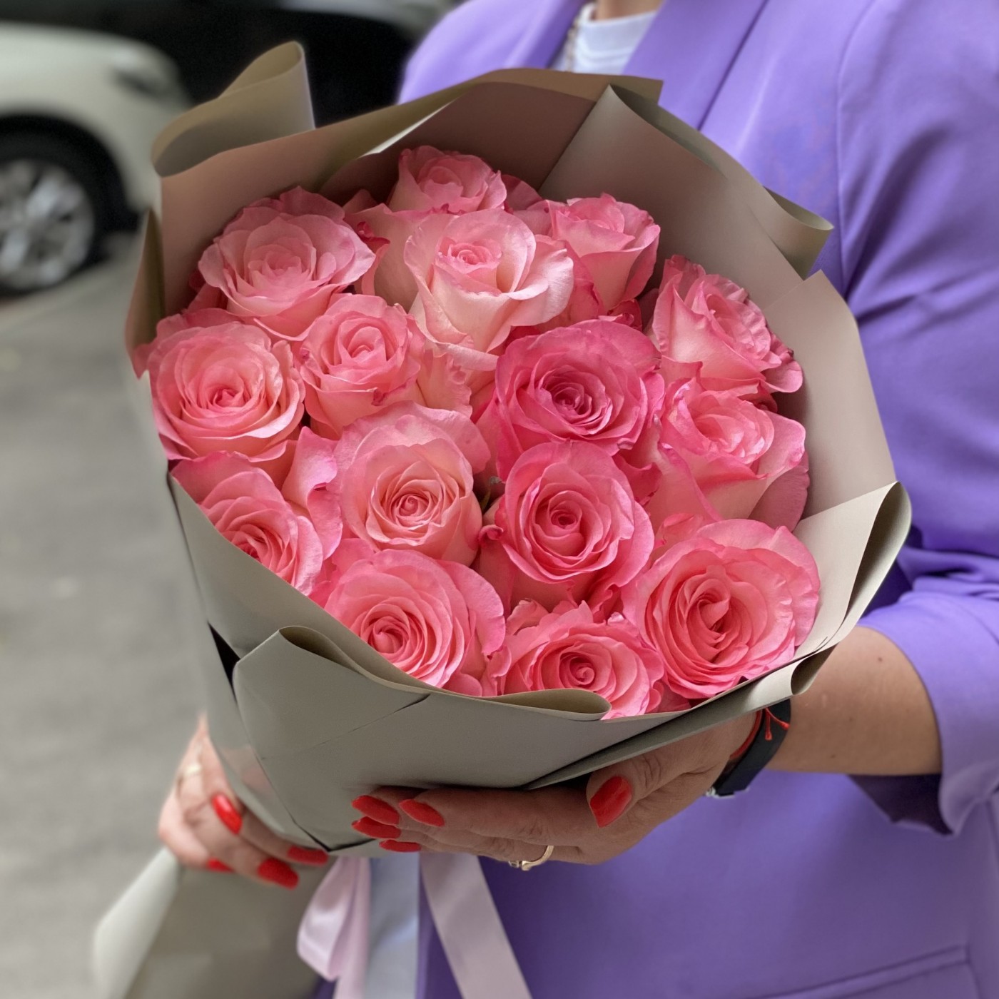 15 розовых роз Булевард
