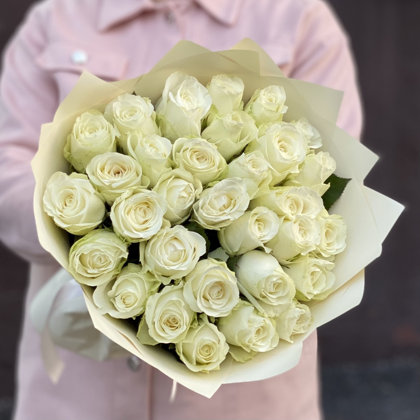 Все о белых розах - описание лучших больших кустов роз